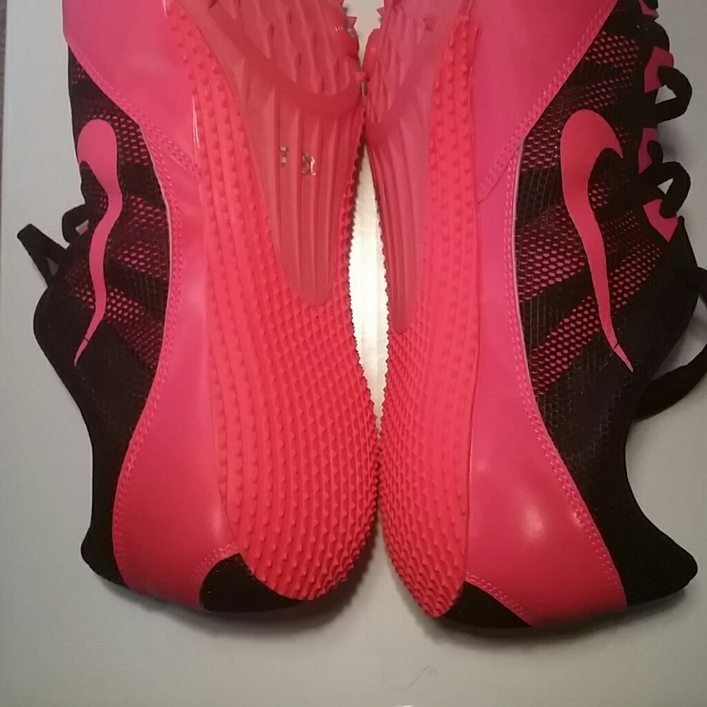 Shoes - Picture 2 of 2